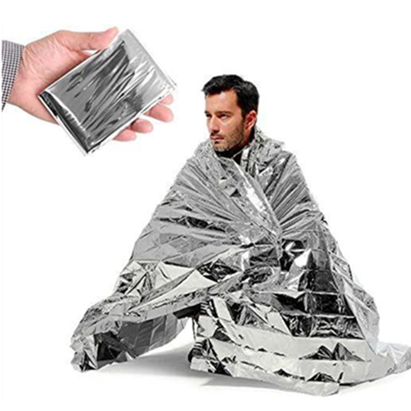 ฉุกเฉินผ้าห่ม Mylar ความร้อนกล - First Aid Bag Kit บทวิจารณ์และราคา