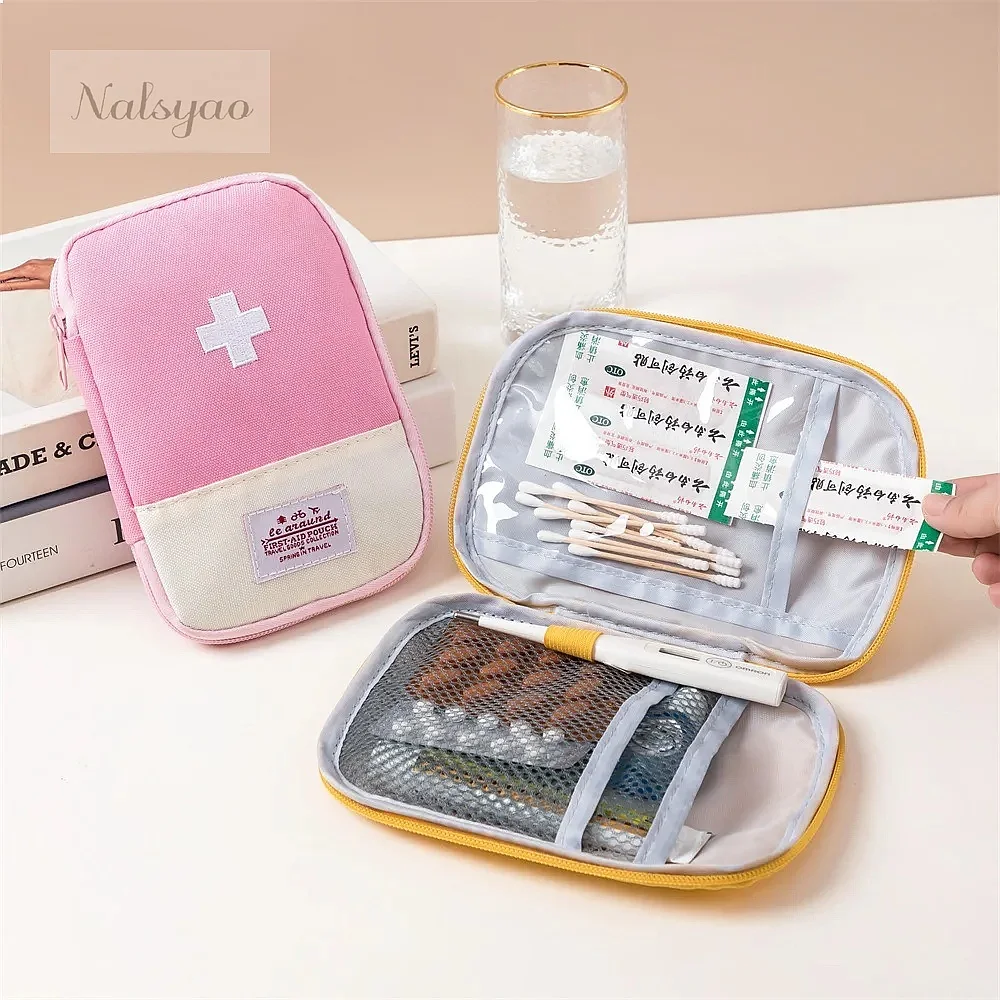 ชุดกระเป๋าเก็บอุปกรณ์ทางการแพท - First Aid Bag Kit บทวิจารณ์และราคา